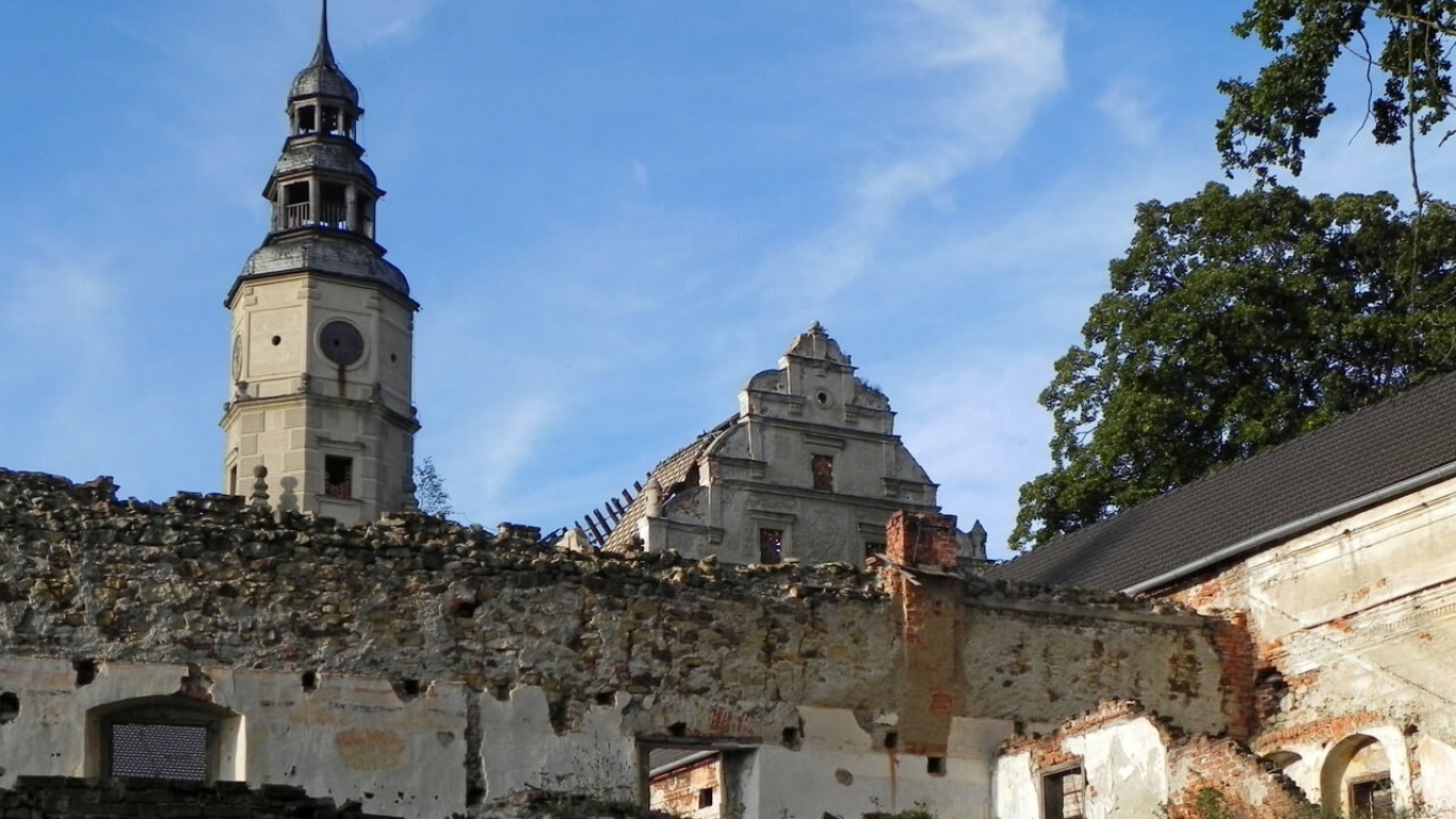 Pałac Gorzanów – poznaj razem z nami wyjątkowy zabytek w Kotlinie Kłodzkiej